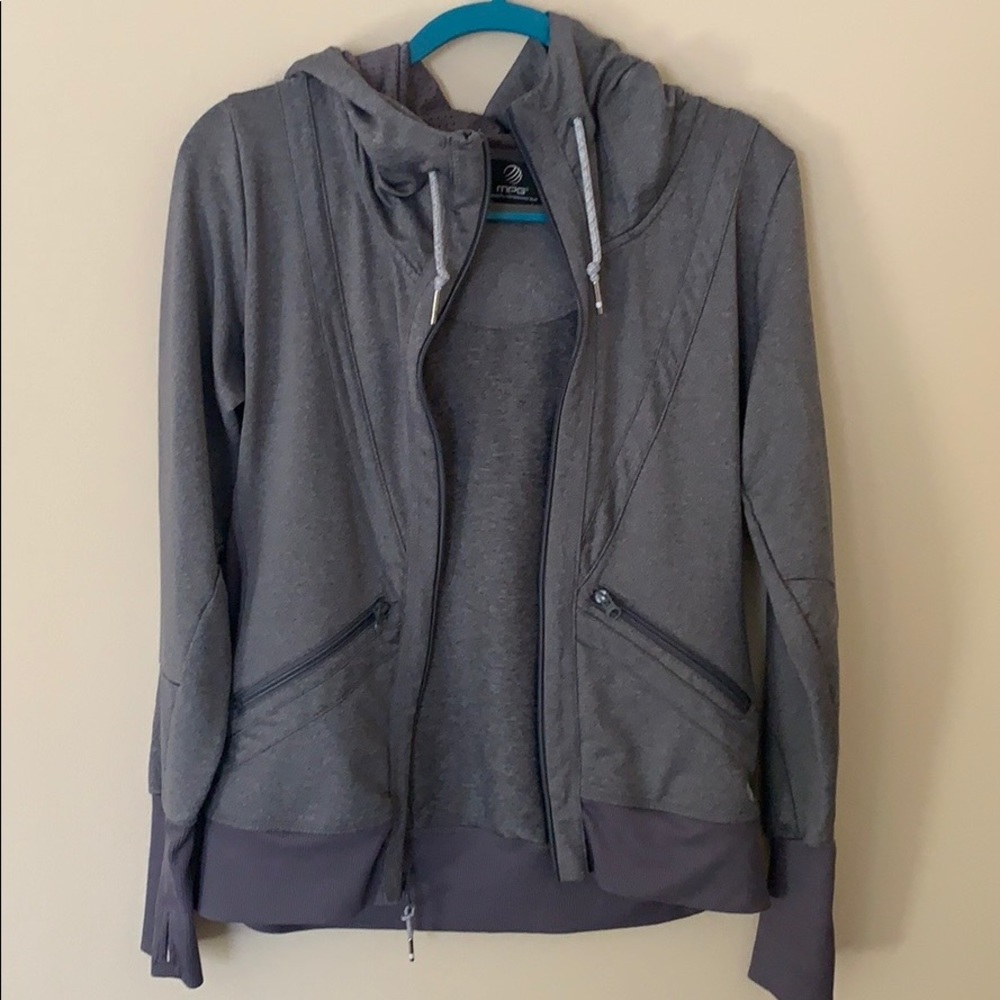 Women’s MPG Large gray athletic zip-up hoodie